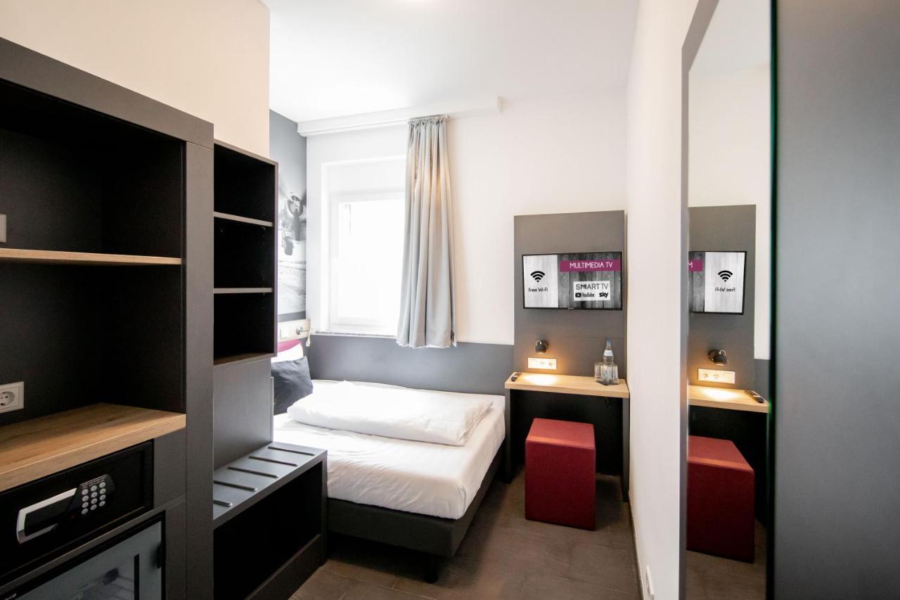 Loft Am Ring Hotel Köln Ngoại thất bức ảnh